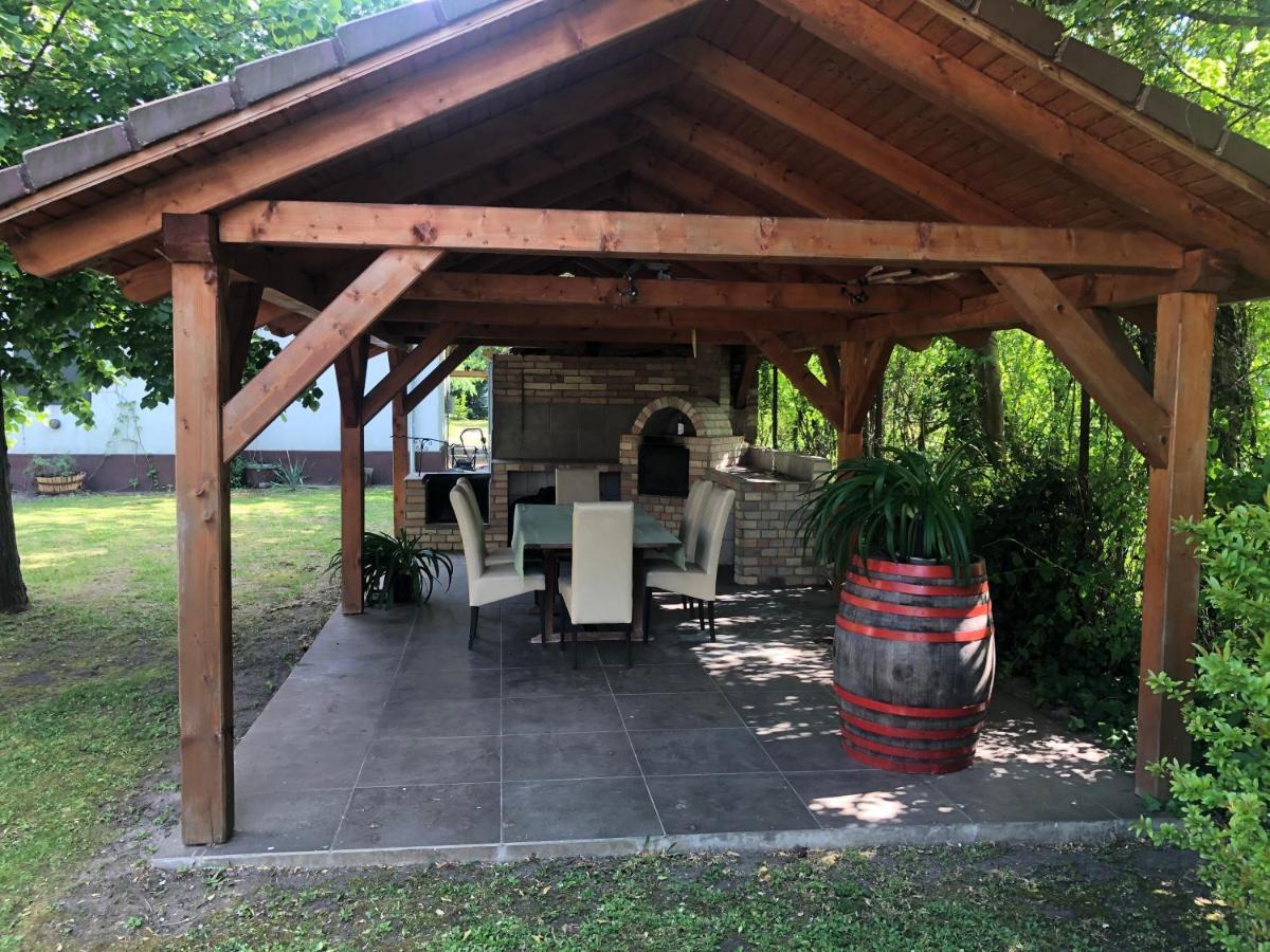 Five Season'S Lakehouse Balatonlelle Zewnętrze zdjęcie